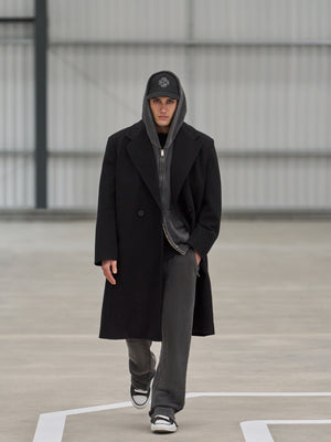 LONGLINE OVERCOAT - BLACK