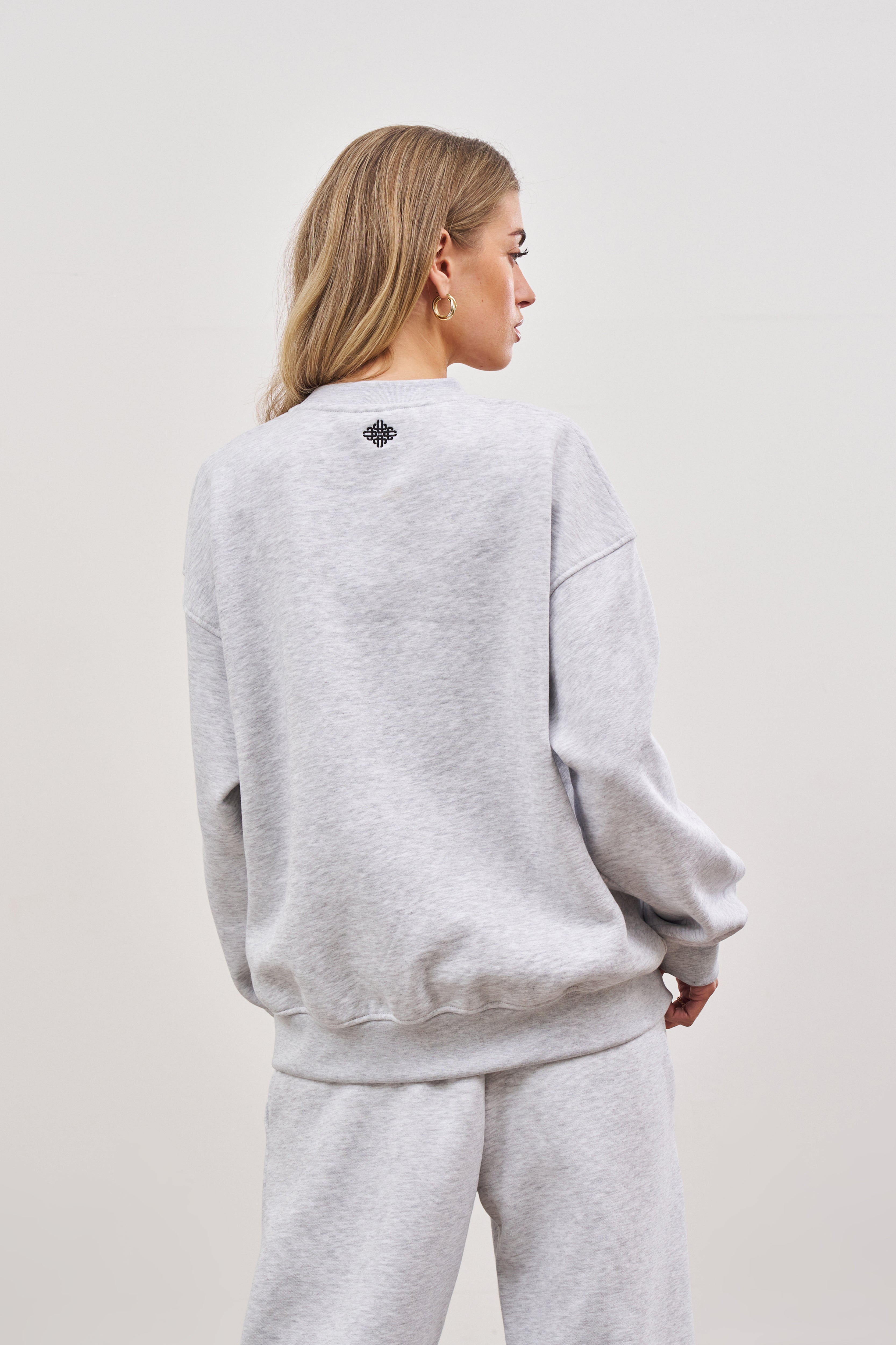 CTRE SWEATSHIRT - GREY MARL – The Couture Club