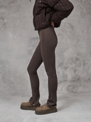 SCULPTING STRETCH ZIP HEM LEGGINGS - CHOCOLATE