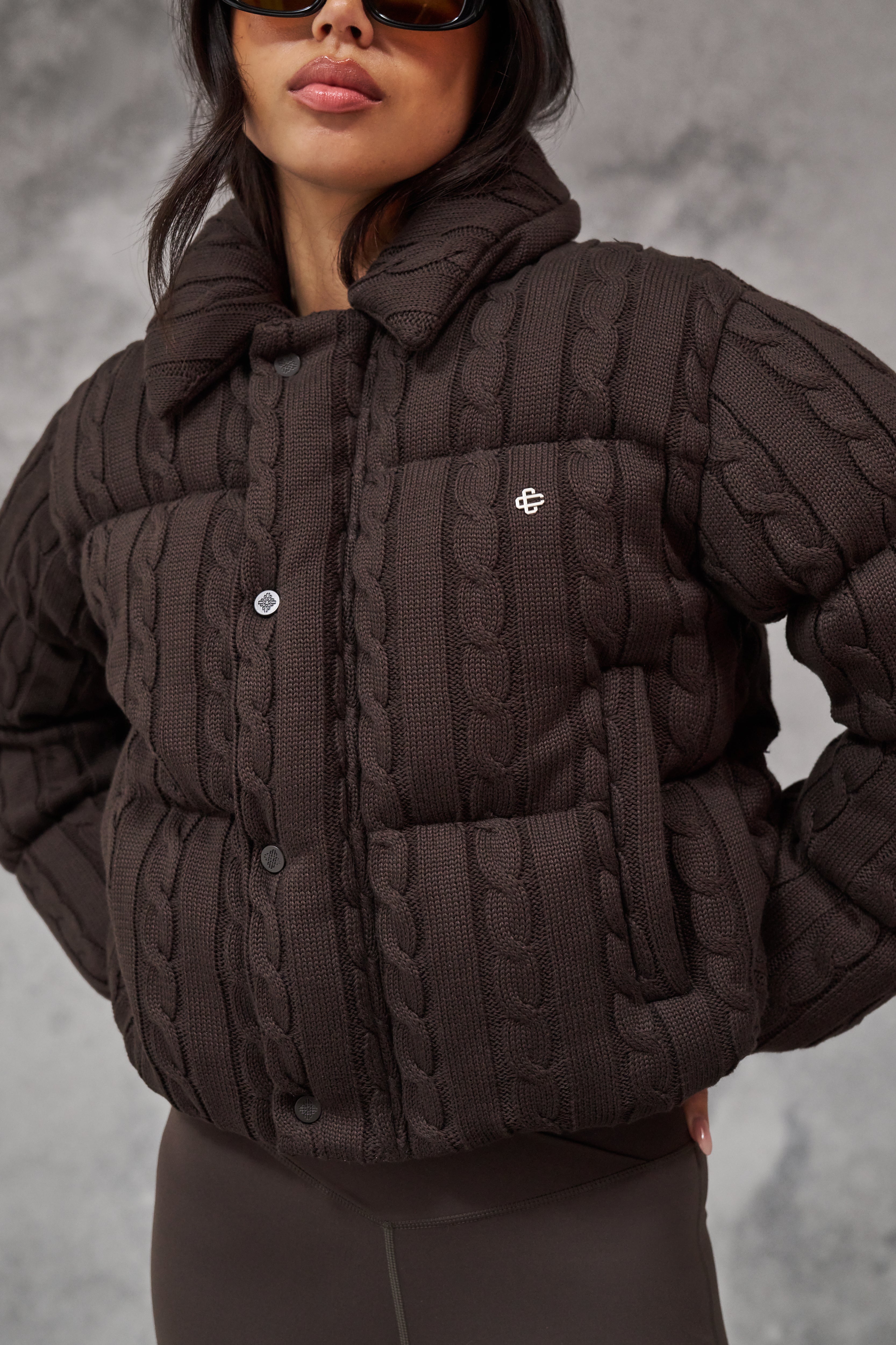 CABLE KNITTED PUFFER BROWN The Couture Club