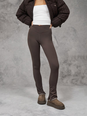 SCULPTING STRETCH ZIP HEM LEGGINGS - CHOCOLATE