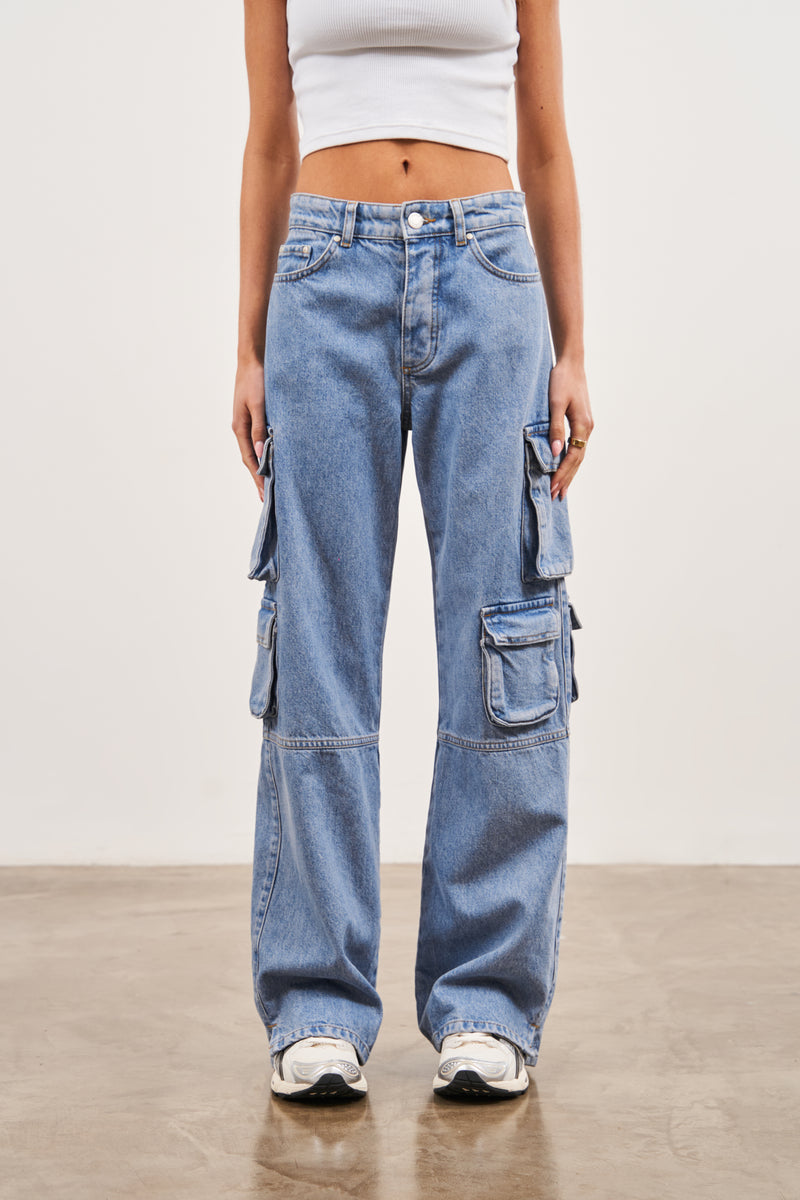 RELAXED CARGO JEANS - BLUE WASH – The Couture Club