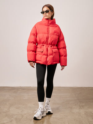 TIE WAIST PLEATED PUFFER COAT - RED