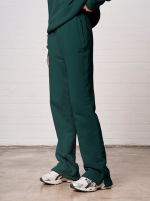 LAUNDERED CLASSICS STRAIGHT LEG JOGGERS - GREEN