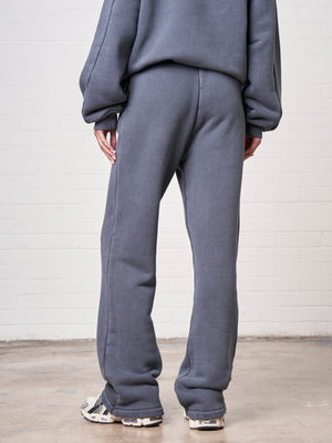 LAUNDERED CLASSICS STRAIGHT LEG JOGGERS - PETROL BLUE