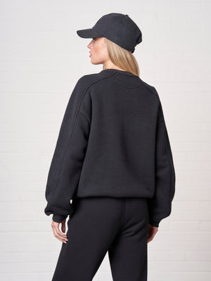 LAUNDERED CLASSICS SEAM DETAIL SWEATSHIRT - WASHED BLACK