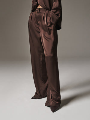 SATIN TAILORED RELAXED TROUSER - DEEP CHOCOLATE